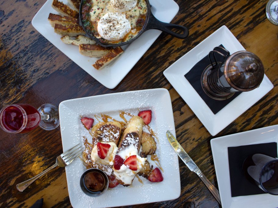 Take a break from shopping &amp; join us for brunch Friday, Saturday, &amp; Sunday! #BlackFriday #Brunch #WeekendBrunch (November 23, 24, &amp; 25)