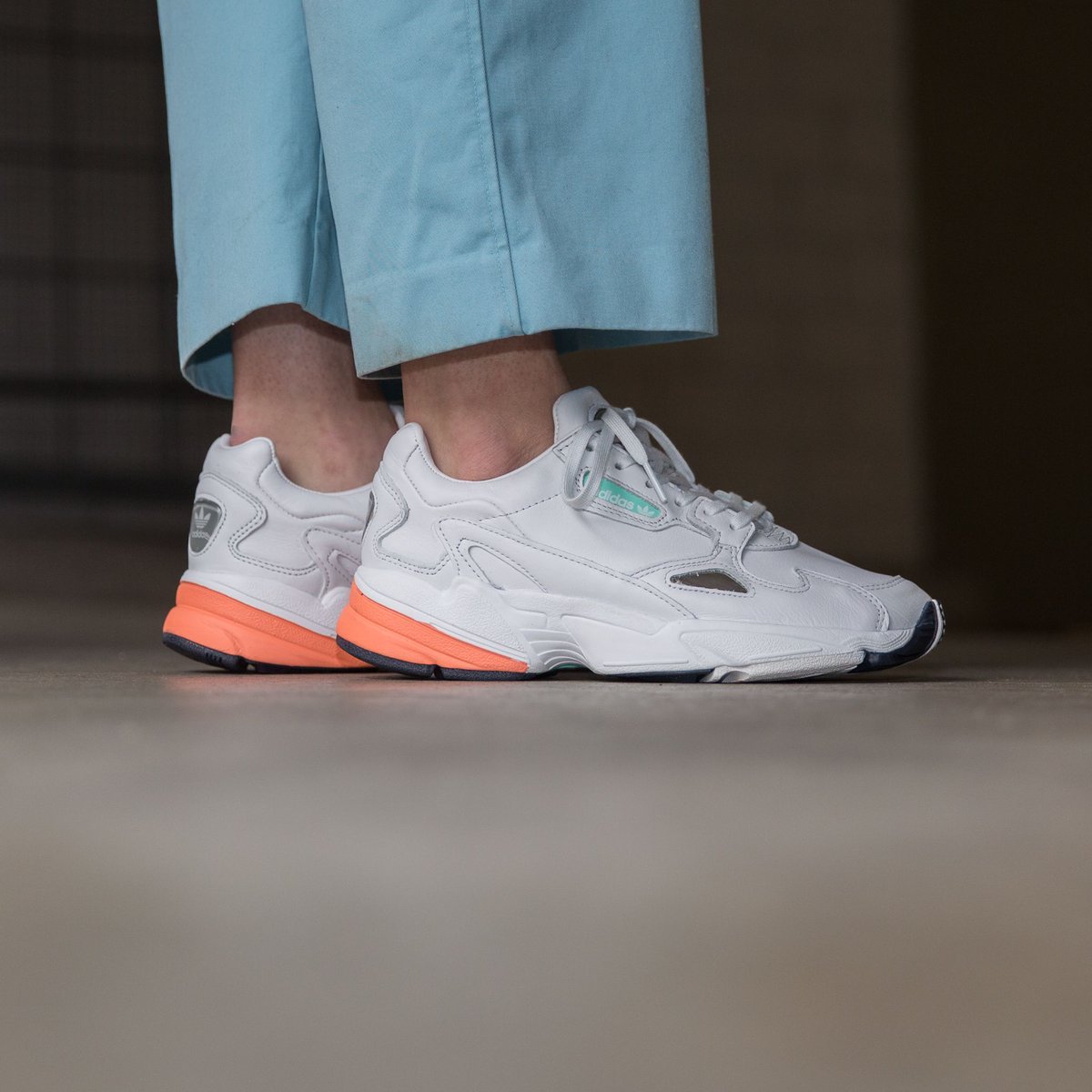 adidas falcon 36