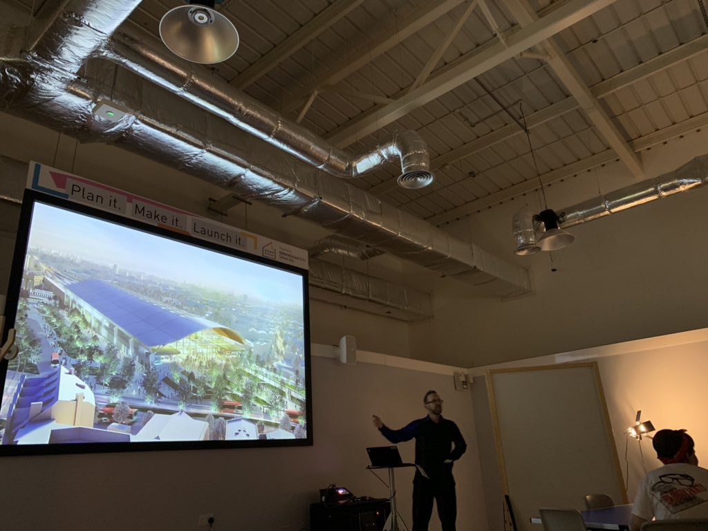 jonhudson26's tweet photo. We hear from @HS2ltd at the @STEAMhouseUK sharing their answer to how #Birmingham spaces can better serve its young people following from this years #brumyouthtrends @beatfreeks #hs2ontrack https://t.co/6BVEb1mk4d