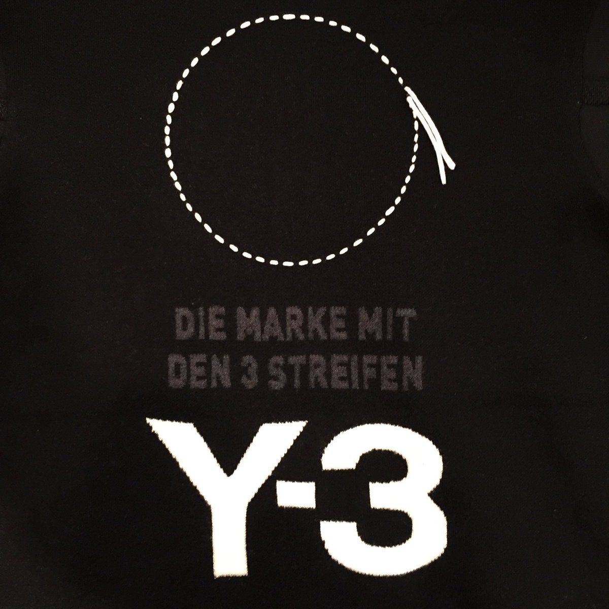 YaichiAi's tweet photo. Y-3 
2018A/W
collection
long jacket
@adidasy3 
#y3 #2018aw https://t.co/YAN4wM8nUI