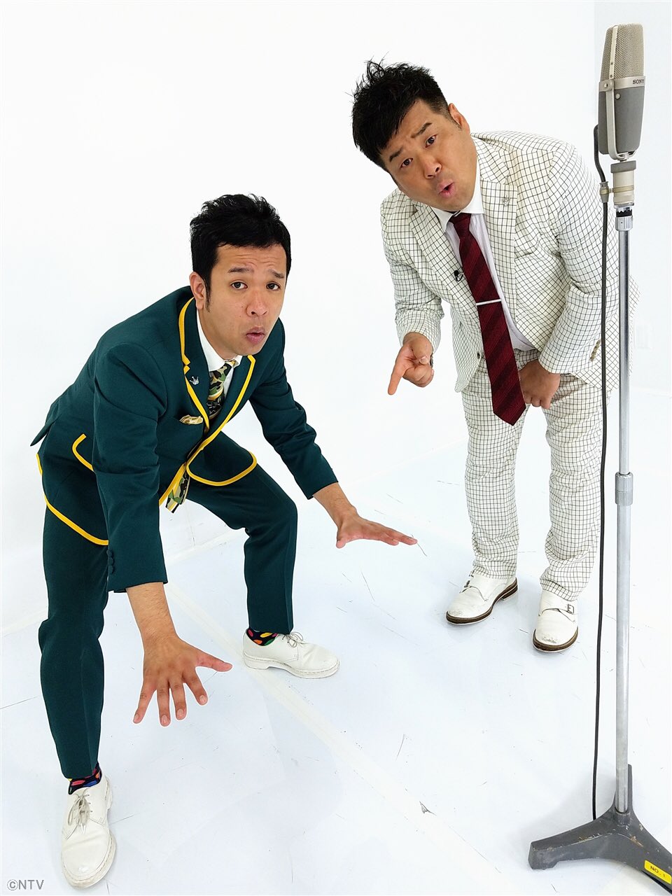 تويتر Zip 日テレ على تويتر コンタクトレンズを落としてしまった人のために 拾うのを手伝う岩橋くん 何個も見つかったようなんだけど コンタクトってそんなに着けるものなの あさ6時50分ごろ ショート寸前漫才 プラス マイナス 登場 明日のzip