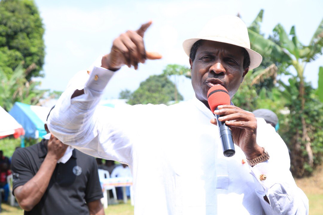 TonyeCole1's tweet image. It was a great pleasure yesterday consulting with my people of Degema Ward 13, Degema Local Government Area. My message for peace will not change. #ANewHopeForRivers#tcmeansbusiness