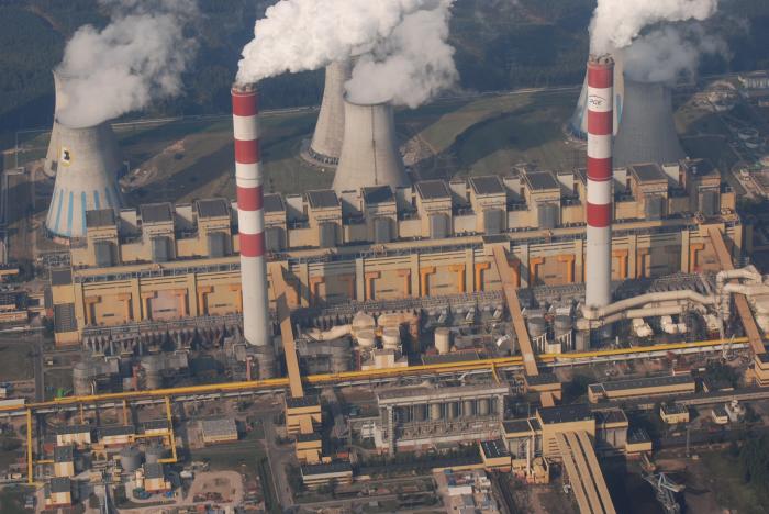 fmarcellesi's tweet photo. Auctions for Polish #CapacityMechanism awarded billions of subsidies to 17 GW of #coal and #lignite until 2035. Terrible signal ahead of #COP24. Only #CleanEnergyEU can stop coal subsidies, we need immediate application of the 550 criteria #MakePowerClean #Support550 https://t.co/UpkY106nv4