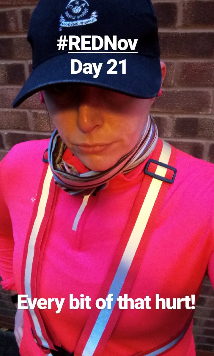 katiepeal's tweet photo. Got Day 21 of #REDNov in the bag first thing...

#Fitgirl https://t.co/j2YW0WWG8I