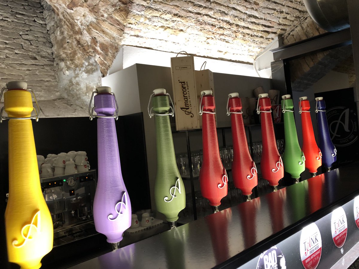 LadyDelirio's tweet photo. @BirraAmarcord Inaugura oggi a Forlì la nuova Brasserie Amarcord #Pizza e Cucina. Menù da provare e riprovare con un’ottima #pinsa romana. https://t.co/Im6KM57Wxa