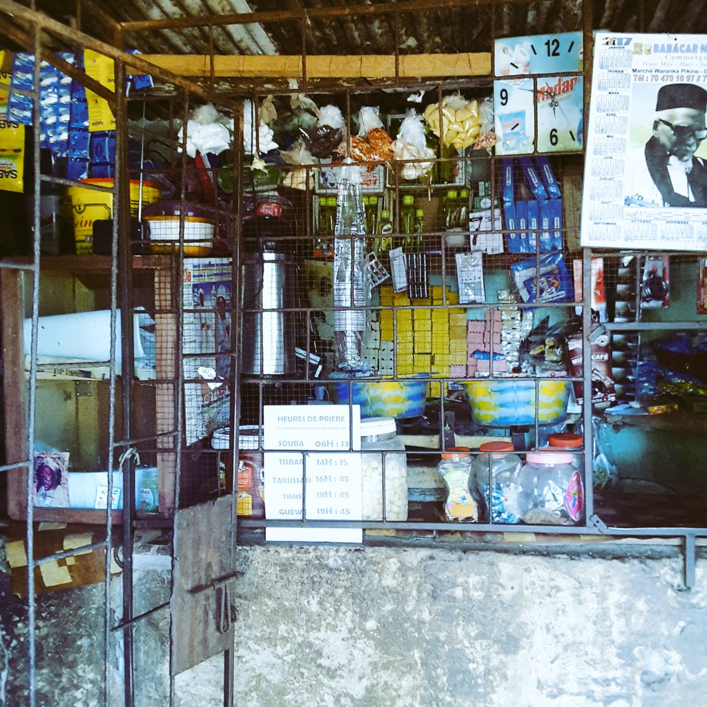 Oumar_S_Diallo's tweet photo. Notre solution à #Paypos #Senegal  1 deposit pour le marchand pour tous les opérateurs. 1 reporting en temps réel 1 flexibilité 1 service client qui cumule les valeurs de tous les opérateurs. L'ubiquité en marche #kebetu #AllonsRek #Civ #Fintech https://t.co/a247Fqus7h