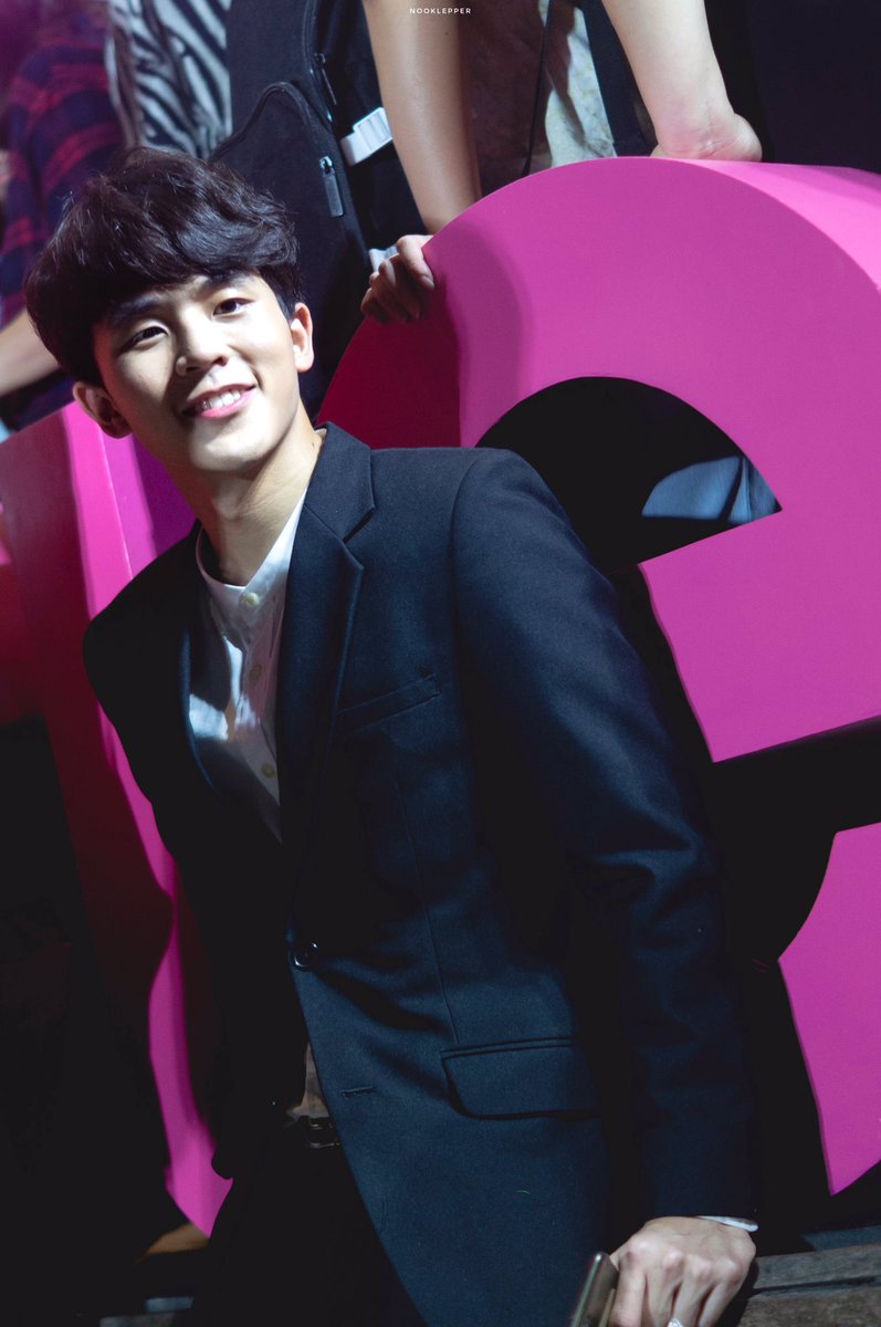 nooklepper's tweet photo. พรุ่งนี้แล้ว รอฟังข่าวนะ ✌🏻
@KornOngsaranont 
#KornOngsaranont 
#troop 
#TUSexyBoy 
#CleoBachelors2018
#ipsathailand 
#ipsasunshield
#กรกรเป็นคนขี้อ้อน https://t.co/lnZkJjBOhM