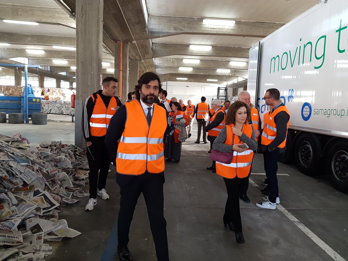 Giornata dedicata al tema dell’economia circolare, con il coinvolgimento delle aziende della filiera della carta, dalla raccolta, selezione e commercializzazione del macero fino alla produzione della carta. La visita si apre al Gruppo Sama #circulareconomy #settimanadellacultura