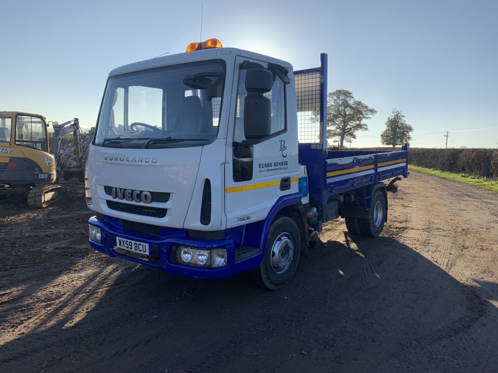 BaldwinConstruc's tweet image. Our 7.5t insulated tipper fresh out of our #paint shop after #shot #blasting and #respray, looking smart and ready to get back to work.                  If your #lorry is letting down your companies appearance get in touch and let us make it look like new once again. 01666 824832