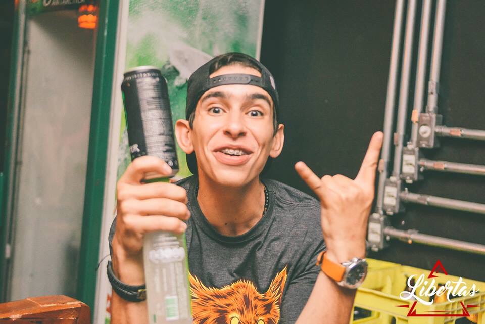 djnetoflausino's tweet photo. #modobatman
Baile da gaiola foi top.... https://t.co/vQK5dNKr7a