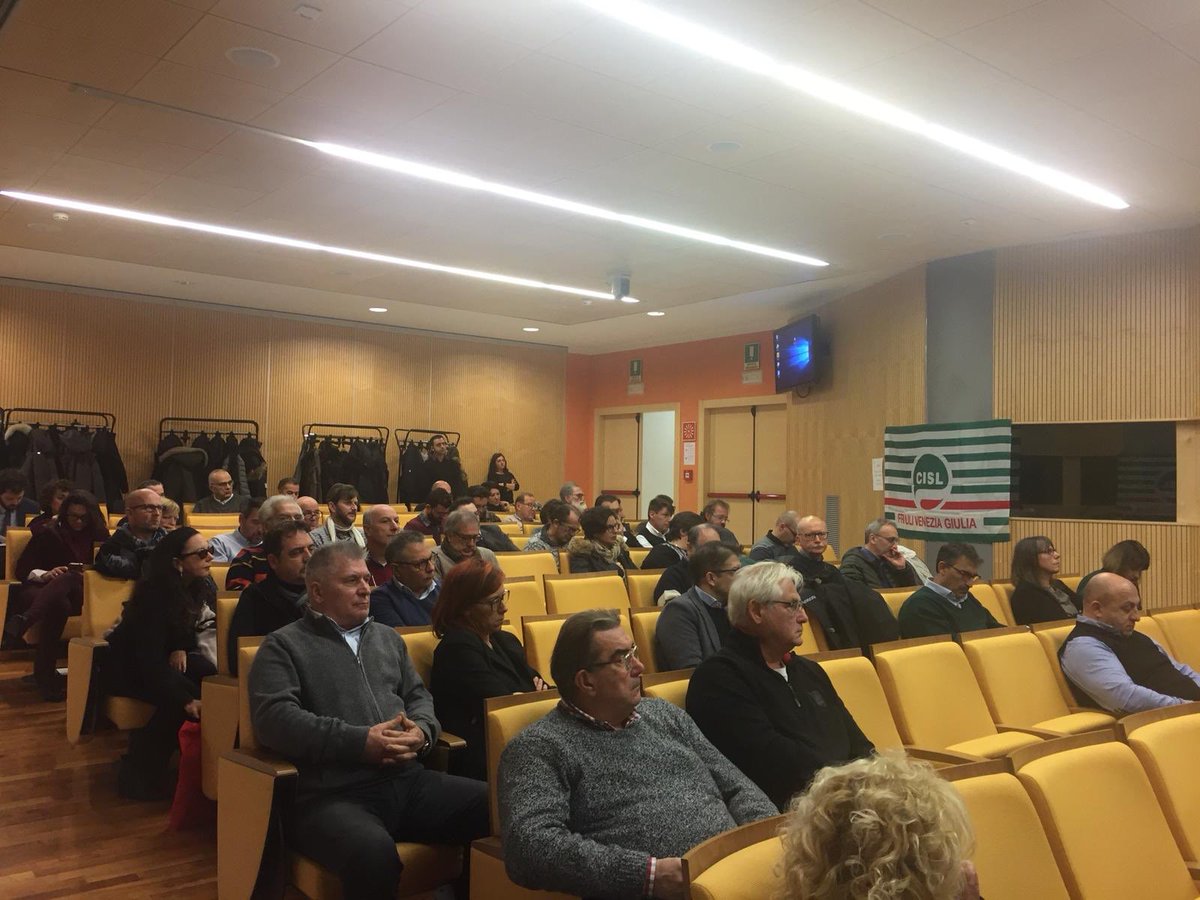 FurlanAnnamaria's tweet photo. Oggi, #21novembre, sono a Padriciano, vicino Trieste, con le amiche e gli amici della @cislfvg per ascoltare le istanze di questa importante realtà regionale e rilanciare le nostre proposte sul lavoro, gli investimenti, la crescita https://t.co/pMAfMzV7yM
