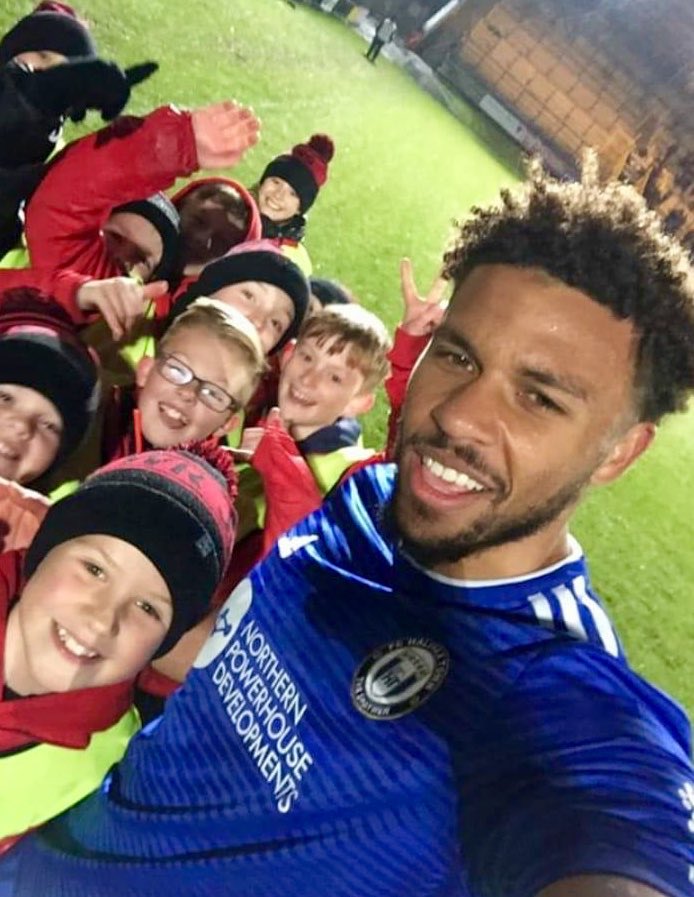CommunityFCHT's tweet photo. Thanks to Jamie, Paul and the boys of @OWRJuniorsAFC for covering ball-boy duties for last night’s @EmiratesFACup tie between @FCHTOnline and Morecambe.

On to the 2nd Round! 🏆 https://t.co/Y6hooOYj4c