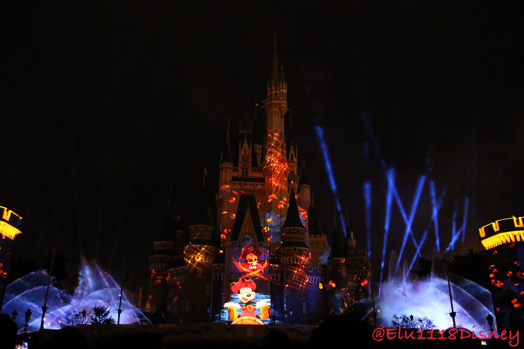 Elu 東京ディズニーランド ナイトタイムスペクタキュラー Celebrate Tokyo Disneyland Disney Tdl Celebratetokyodisneyland 東京ディズニーリゾート35周年 ミッキーマウス T Co Yqekd4uirt Twitter