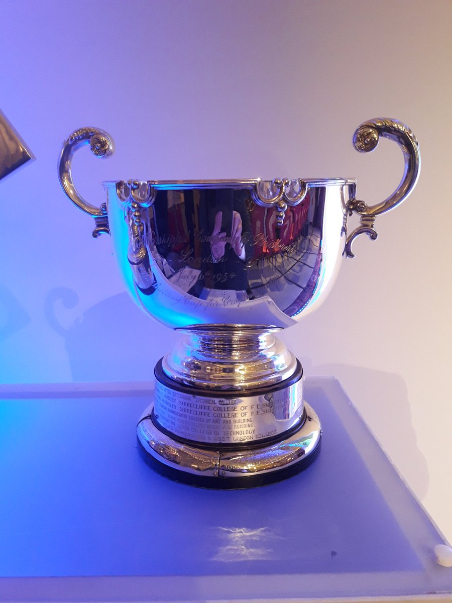 CunninghamSons's tweet photo. As I have been told first Irishman to be awarded at Plaisterers Hall. Great honour and amazing ceremony. https://t.co/LRLpu5tzzY