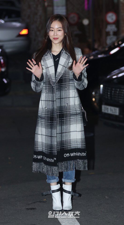 DshWljTXQAEC0dD.jpg:large