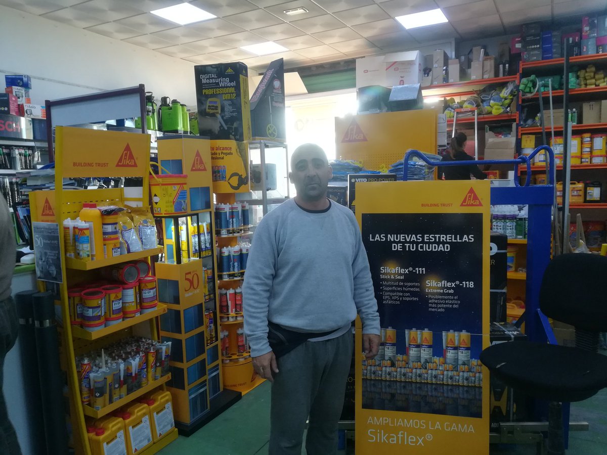 tnvivar's tweet photo. #sika #50años https://t.co/BwU3lwacWa