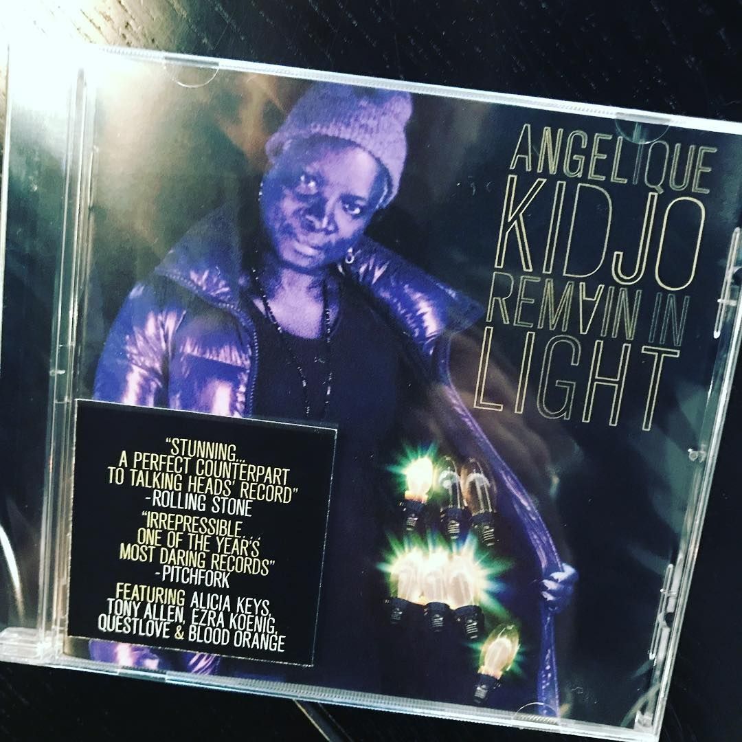 CouleurCafe_ch's tweet photo. 🔶--- ANGELIQUE KIDJO --- Concert - Vendredi 23 Nov. 2018 -- Dès 20h au Théâtre du Léman
--- Réservez vos places! ---
🔶Billetterie: https://t.co/FOI5dlicjj
Infos: https://t.co/fgMfPoegpy https://t.co/9XSyltER1S