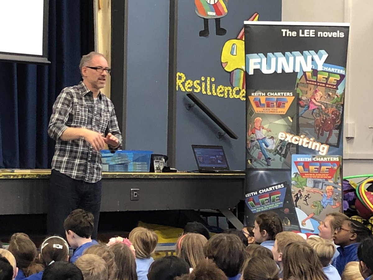 KelvindalePS's tweet image. P4-7 are loving hearing @KeithCharters stories this morning #BookWeekScot