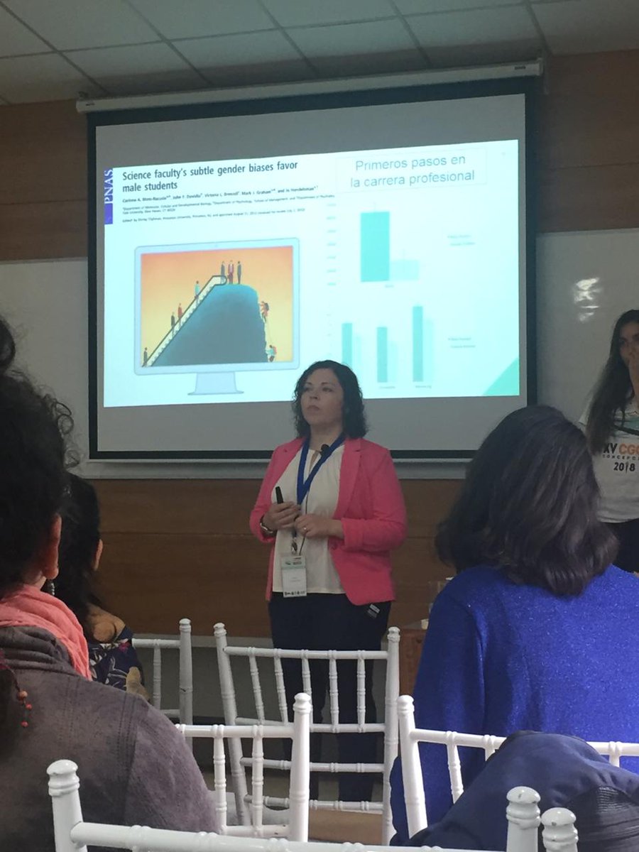 RedInvestChile's tweet photo. Nuestra socia @VaniaFigueroa  y experta de @Hay_Mujeres representa a RedI en la primera sesión de Equidad de Género en Geociencias del @XVCGCh #ConGeoConce https://t.co/f5q5G2EiFO