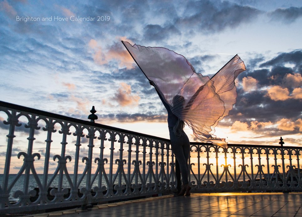 BrightonHoveCal's tweet photo. Image by https://t.co/N9y9nAoe1i
instagram @taztakesphotos
We are very lucky to have this great photo by Taz as the front cover of our 2019 calendar.
in the frame @oysterlene
#brightoncalendar #brightonandhovecalendar #bandstand #wings #fairy #angel https://t.co/f8sXKYIFHu