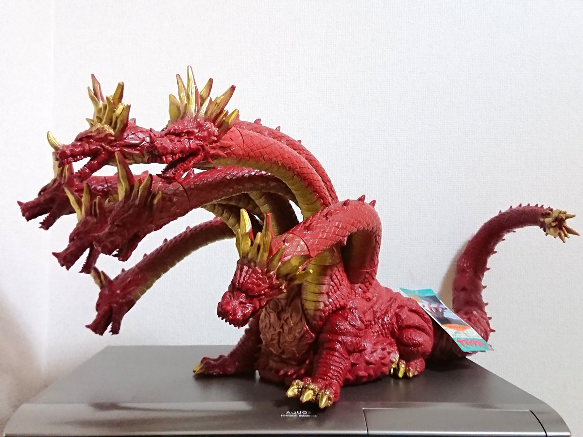 ねんがんの ヤマタノオロチのソフビ（新品）を てにいれたぞ！ #あなた