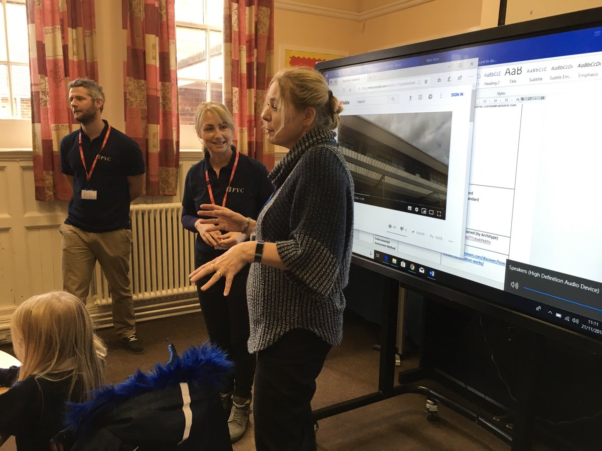 WelshpoolCIWP's tweet photo. Members of the Eco Committee met with PYC who are responsible for installing the insulation in our new school building in order for it to be a Passivhaus building, which will be much kinder to our environment. 🌲🍃🌎☀️ #PowysCC #Planpowysschool #warmcell #DawnusConstruct https://t.co/sccq6SCPBH