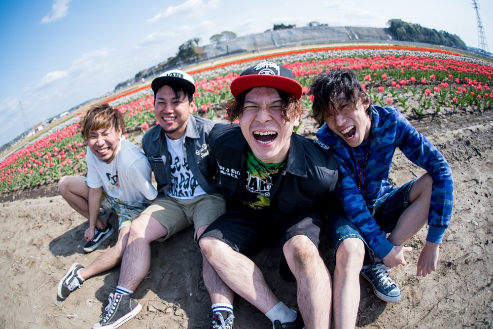 emyfeelingood's tweet photo. 2018.12.20[THU] 会場:Sound Stream sakura (千葉)
EmyFeelin’Good LAST LIVE「WALK」

ACT.
EmyFeelin’Good / 月がさ / ERNIE / マッドネスマンボウ
アシタカラホンキ！/ littleneem / QLTONE / (O.A.)アスエ

前売券2000円/当日券2500円
開場16:00/開演16:15

チケット予約
https://t.co/swxoUexklV https://t.co/hosgA7ftDM