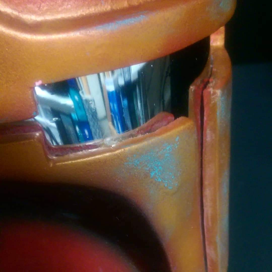 darthcleavage's tweet photo. A couple of Open Seasons helmets I did about 5 years ago. I want to say these were the only two of this kind to cross my table before the helmet became unavailable. Kit by Forge Props.
#starwars #mandalorian #mando #mercenary #helmet #mandostalker #resin #themandalorian https://t.co/Hv1ix8evWe
