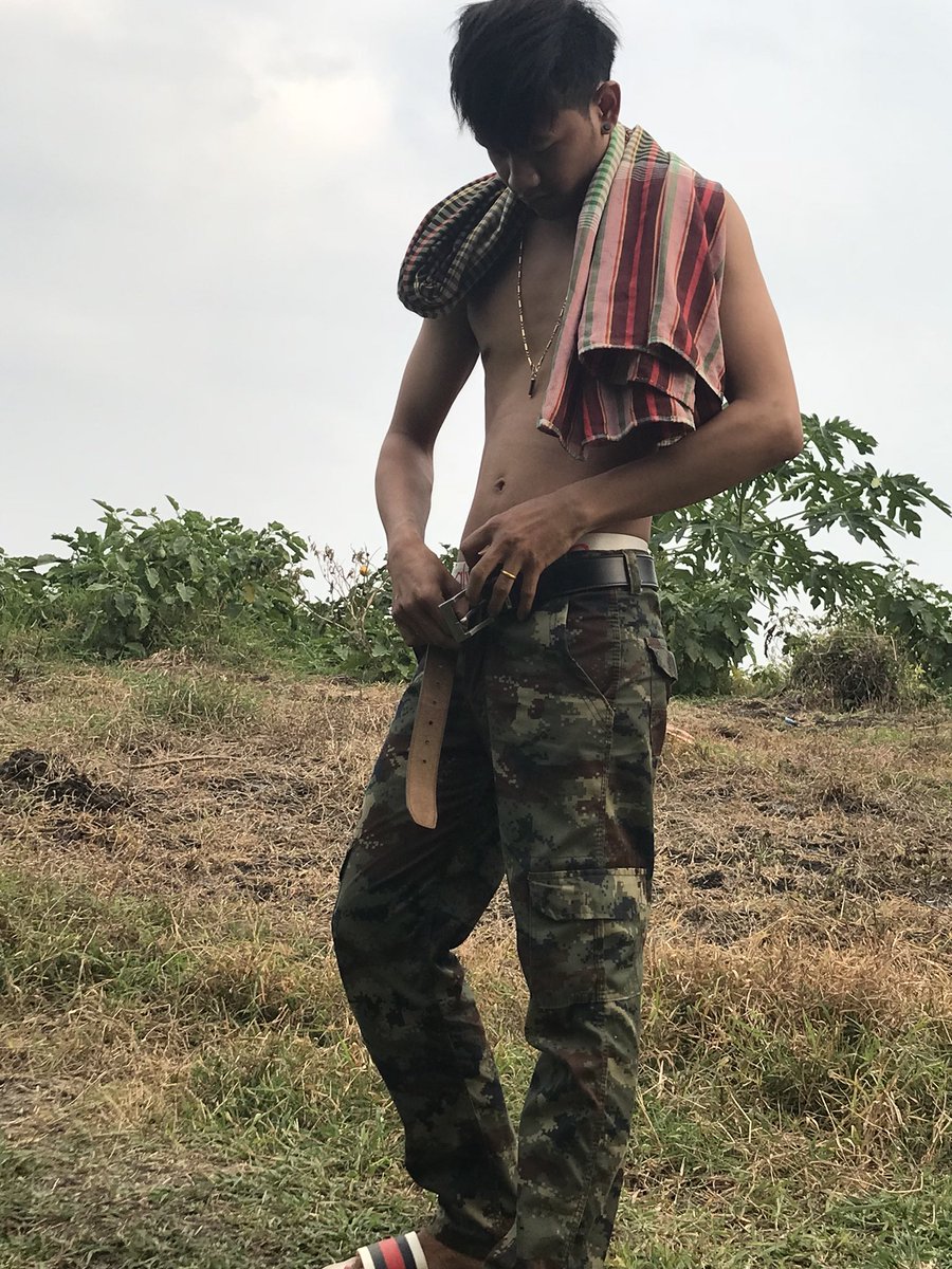 IX19zA0KQ9LTKTd's tweet photo. ថ្ងៃក៏ខឹង យប់ក៏ខឹង ហារទឹករហាម រសាប់រសល់ អរម្មណ៍មិនស្ងប់ បើមិនបានបញ្ចេញ់ ចង់ចុយ https://t.co/BZPhGCZPfs