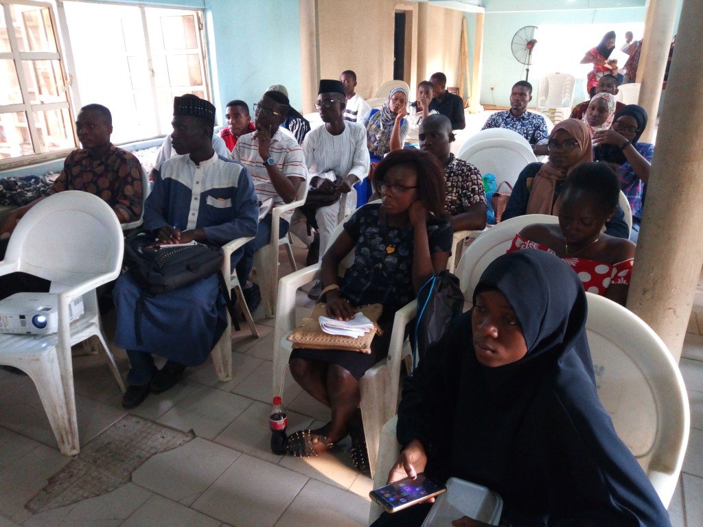 SkillNG trains campus journalists on how to use digital tools thepageng.com/2018/11/21/ski…