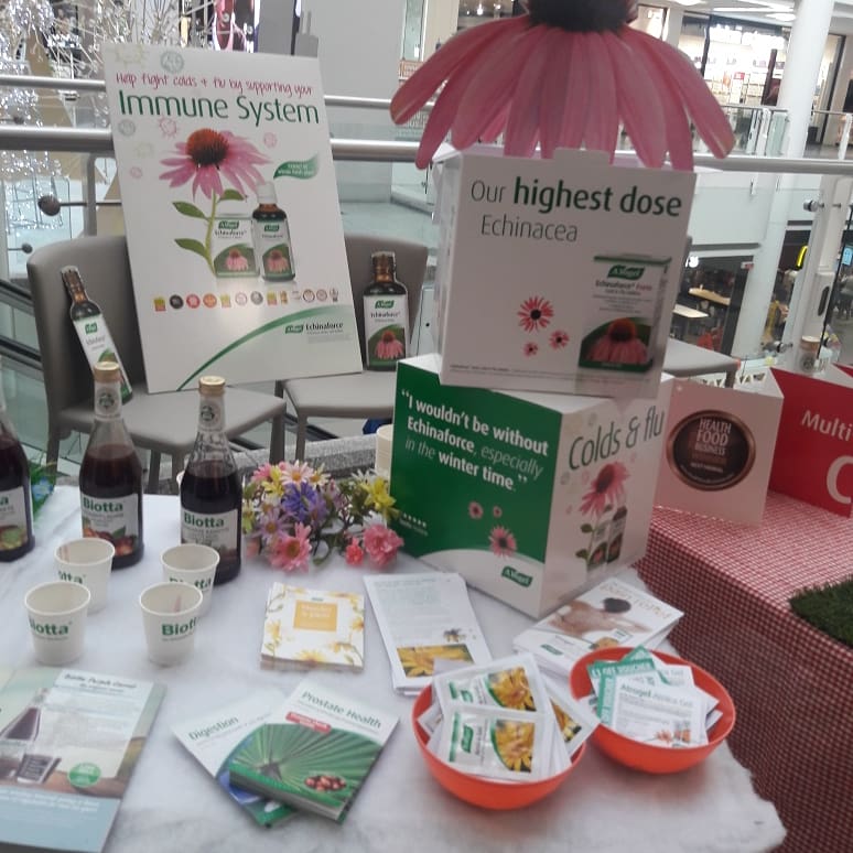 PanaceaK's tweet photo. Delicious #echincea hot drink tastings with @AVogelUK to boost your #immunesystem
Free lozenges with every hot drink purchase! 
@bentallcentre #kingston
#winterwellness
#stayhealthy
#immunity https://t.co/6qhB3CASBi