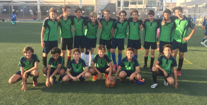 GreenfieldIntS's tweet photo. Congratulations to our U14 boys football team on claiming the 1st place after beating GEMS Metropole 4-0 in the final game of the league!
#behappybegcs #mygcs #taaleem #inspiringyoungminds #gcssports #football https://t.co/dT5sW8leLP