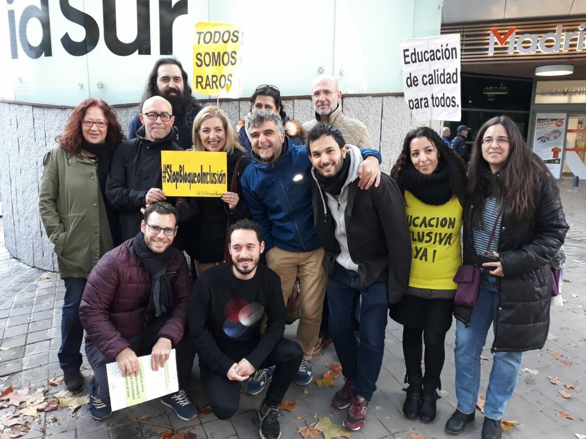 rEducaInclusiva's tweet photo. anónimos+@TEAincluye+@FundacionUnicap +@PodemosCMadrid+@psoe_m+@redmunicambioCM dando la cara hoy en @asambleamadrid.Gracias por reafirmar que la @ILPeinclusiva es necesaria.#StopBloqueoInclusión https://t.co/7iD457QyAo