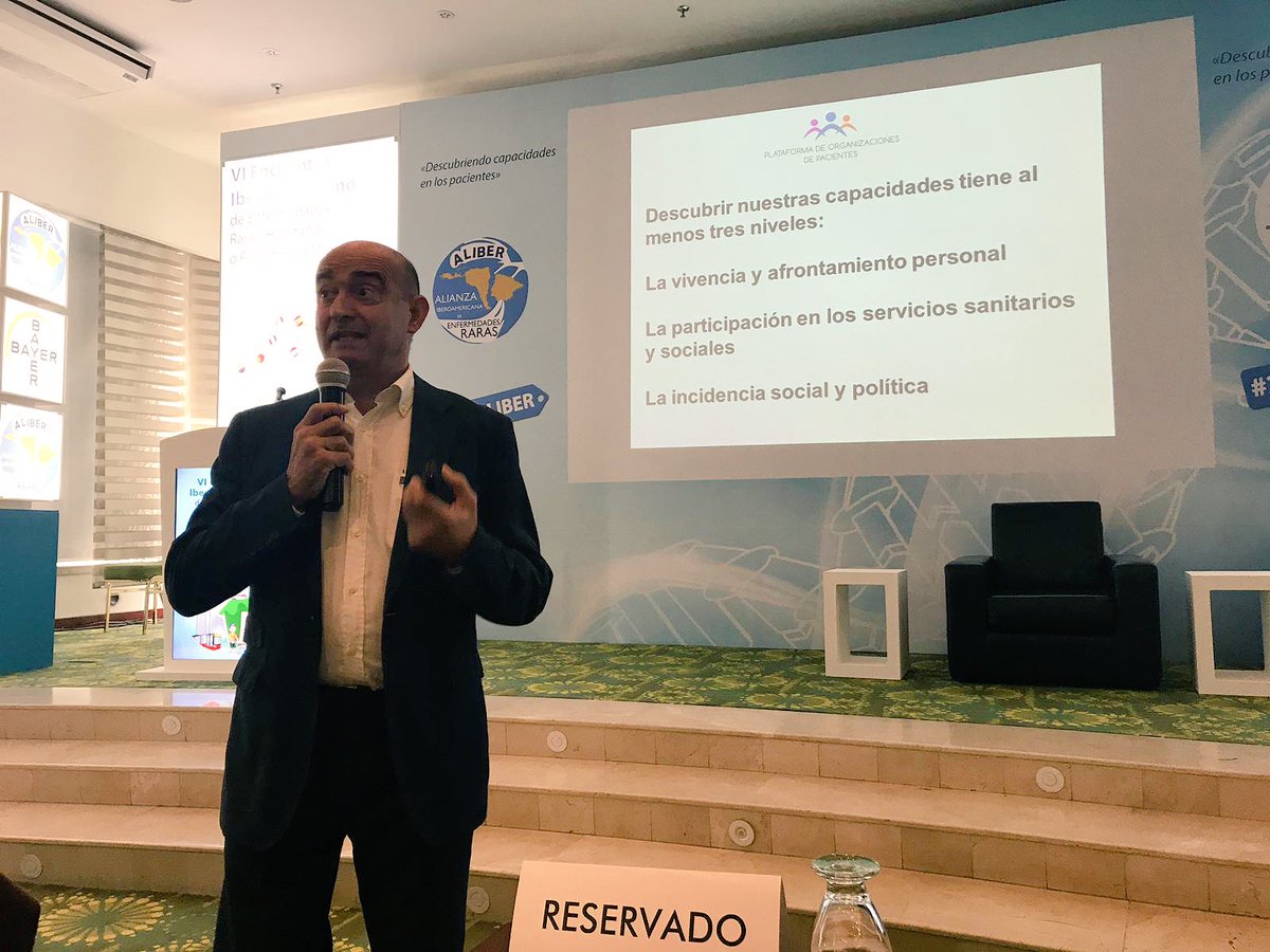 pacientesPOP's tweet photo. La POP, invitada a impartir la conferencia inaugural del VI Encuentro Iberoamericano de Enfermedades Poco Frecuente que se celebra en Bogotá bajo el titulo Descubriendo capacidades en los pacientes que ha realizado el vicepresidente @TomasCastilloA #2018ALIBER https://t.co/X914Nd1p50