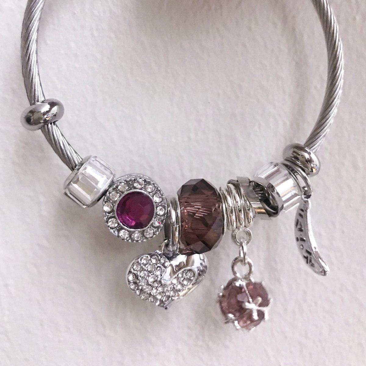 Em Bracelett 🌟 กิจกรรมแจกสร้อยข้อมือ tweet media