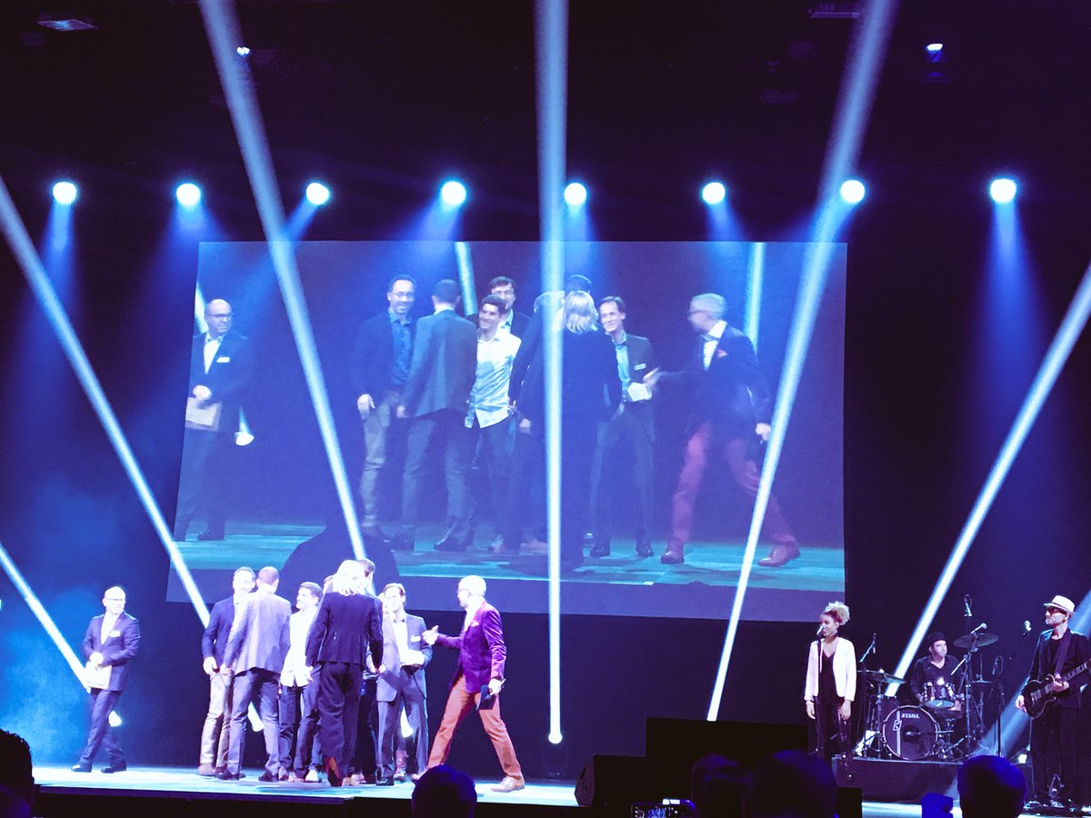 judithbellaiche's tweet image. Digital Transformation Award Großunternehmen geht an: @SonovaGroup  Congrats! #sdea18