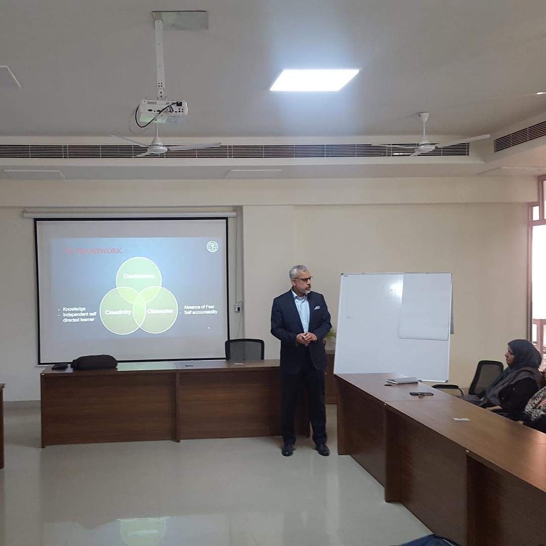 fmsramu's tweet photo. A 'Digital Transformation & Islamic Banking' session was conducted on Nov 15th 2018 by Mr. Kamran Ziauddin in the Conference Hall of FMSR, AMU. He enlightened the students about past trends and the future trends of the Banking and Finance industry.
#amu #fmsr #guest_lecture https://t.co/7Zdl1B0ivP