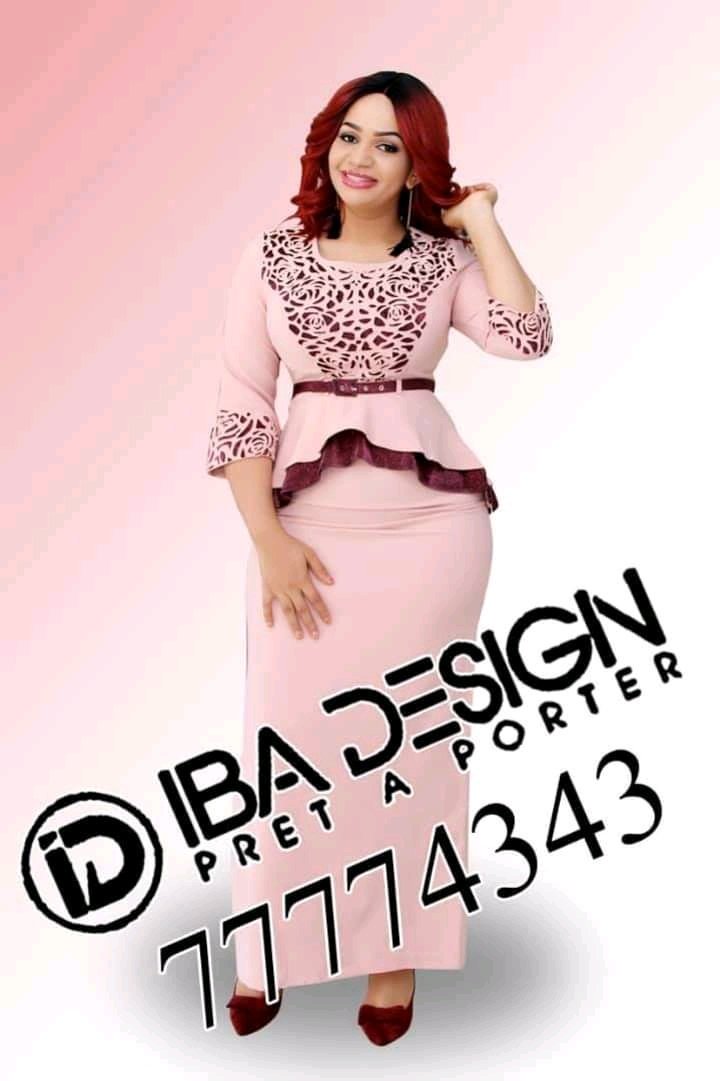 BamakoTimes1's tweet photo. #PUB [#Prêt_à_Porter]
Iba Design, la référence en prêt à porter !!! 
Ensemble haut jupe ,il ne vous reste plus qu'à choisir. 
#IBA_DESIGN Prêt à porter #Hamdallaye_ACI_2000 vers la place can en prenant la route de Sebenikoro premier virage à gauche Tel: 00223 77 77 43 43 https://t.co/QxKfnTgb1X