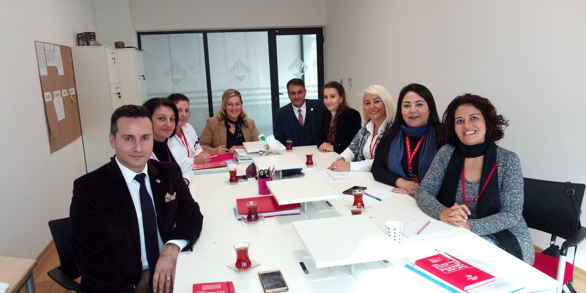 BahcesehirMugla's tweet photo. Bahçeşehir Koleji Genel Merkezi İlkokul Koordinatörümüz Sn. Gülistan EKİNER, PDR Bölümü Koordinatörü Sn. Özen YAZGAN ve Sosyal Bilgiler Bölüm Başkanı Sn. Ferda GENÇEL'in okulumuzu ziyaretlerinden dolayı teşekkür ederiz. @bahcesehir_k12 @dagozlem @gekiner @FGencel @YazganOzen https://t.co/vBQOWQImgV