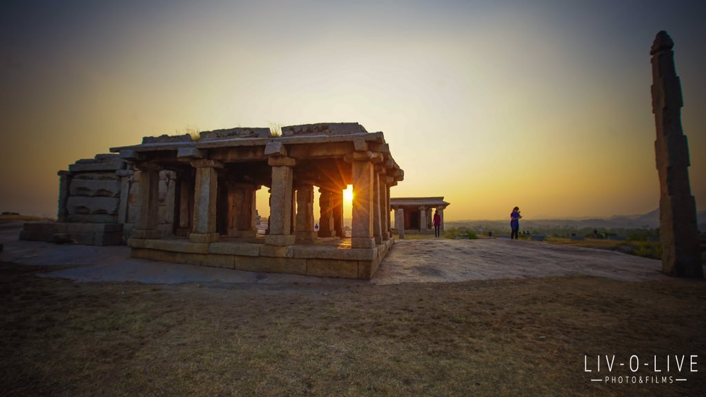 I took photo from #hemakutahill  it recently got painted #virupakshatemplehampi looks stunning 📸
.
.
.
Shot on #sonya7ii 
#hampidiaries #hampiness #hampiruins #travelkarnataka  #travelphotography #travel #worldbestgram #desi_diaries #beautifuldestinations #indiablogger #india