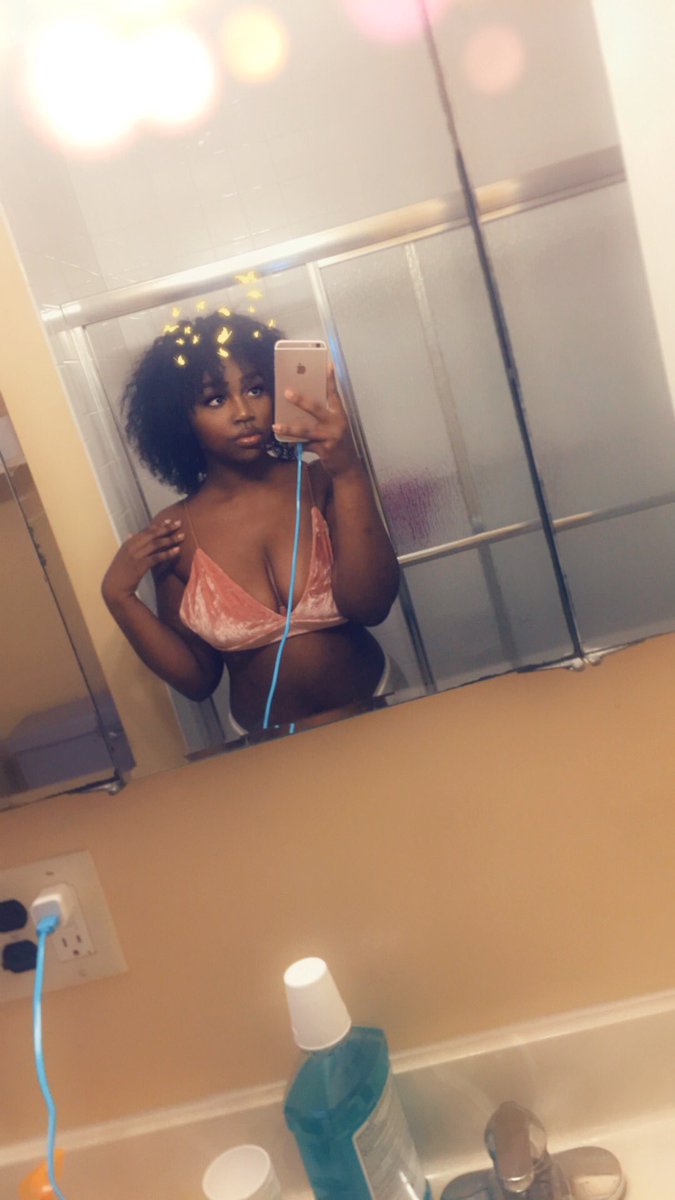 Queen Jay👑 tweet media