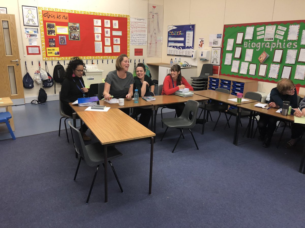 LancotSchool's tweet image. Talk-Less Teaching strategies have never been as exciting as when inspired by Dwayne Johnson! Thank you @TheRock  #talklessteaching #LoveLearningLoveLancotCPD