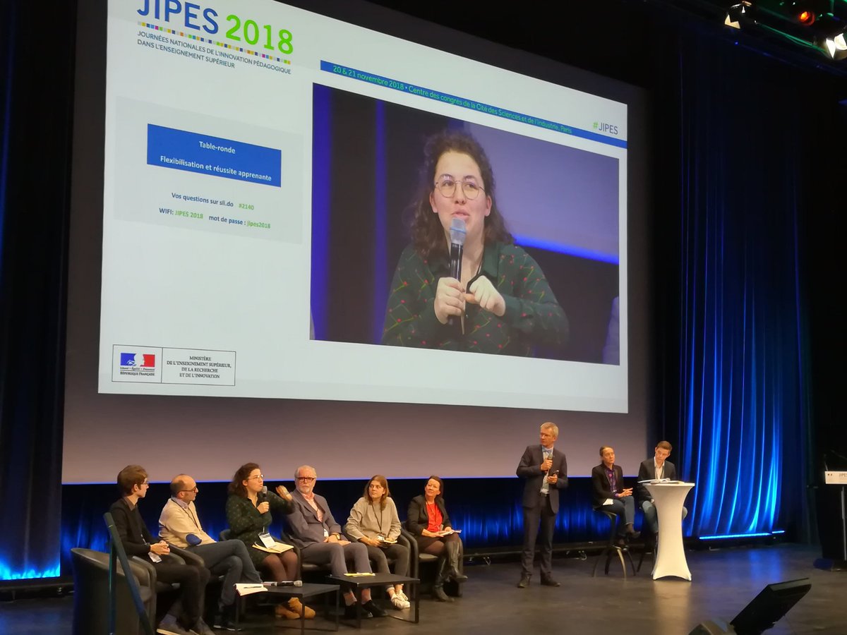 FlorieBrange's tweet photo. Aujourd'hui aux #JIPES2018 on a des retours de la part d'étudiants sur l'approche par compétences, les stratégies d'économie, la réflexion sur la possibilité ou non de compensation... Des échanges intéressants https://t.co/MPPDDNfKyY