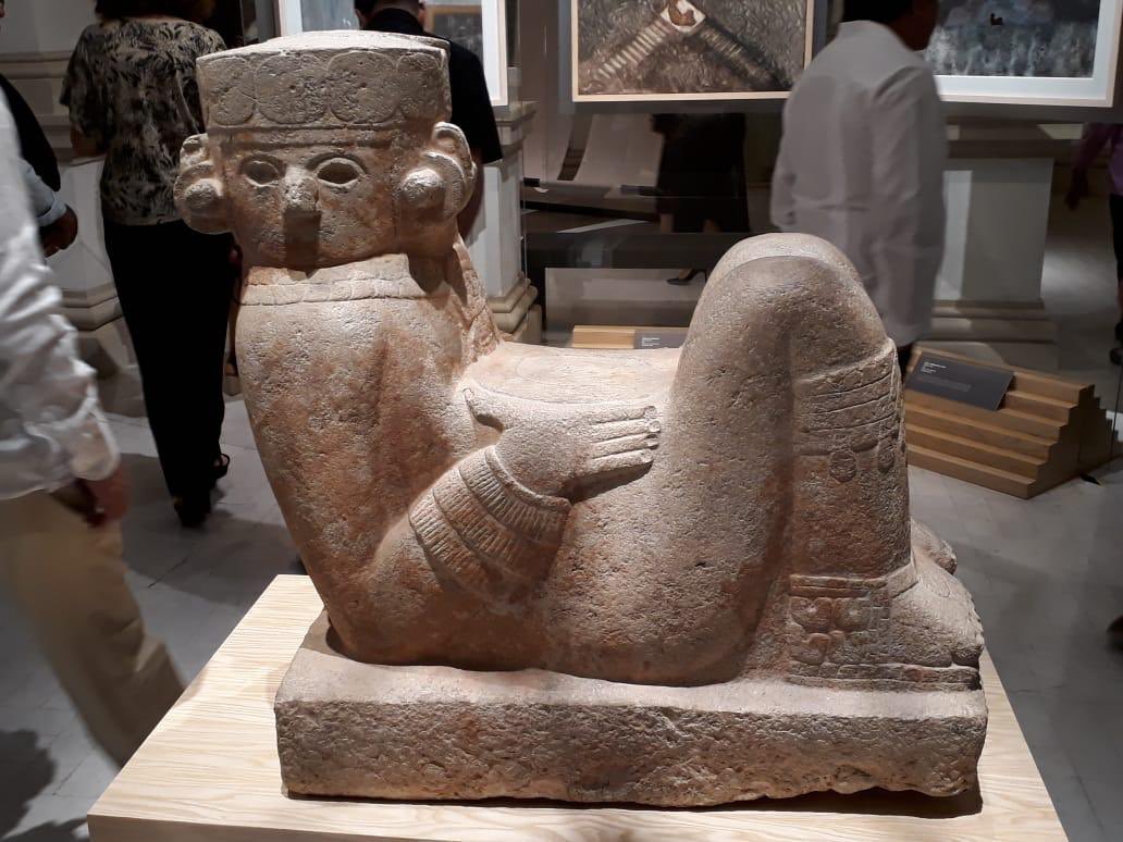 mdiazm2000's tweet photo. Un gusto haber asistido a la inauguración de la exposición “Pirámides: Montañas Sagradas” en al Museo Palacio Cantón, ¡vale la pena visitarla! Mil gracias al @INAHYucatan y a su director, Eduardo López Calzada, por la invitación. https://t.co/ZHGItvoLRZ