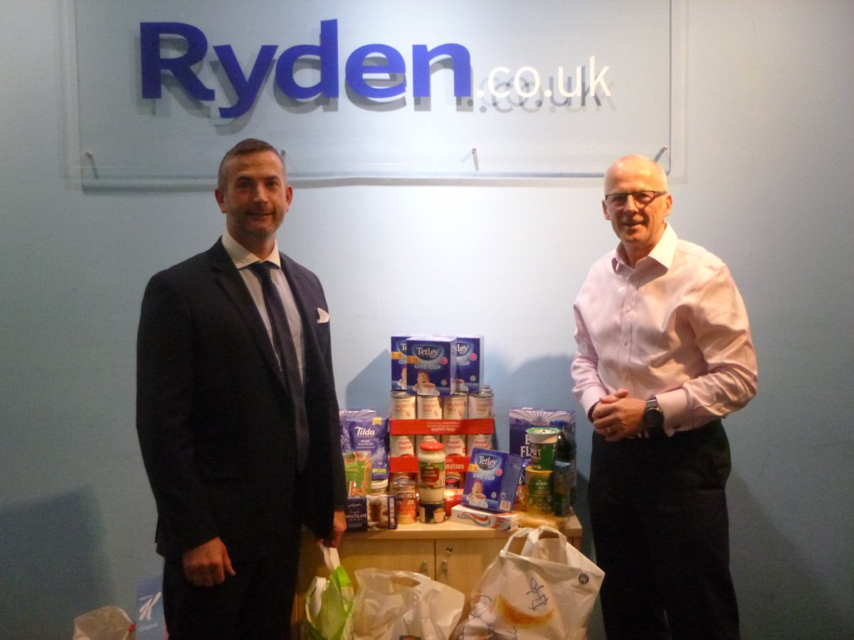 RydenNews's tweet photo. Ryden's annual 🤶#Christmas campaign 🎄to support local food banks has just kicked off and today has been our #Aberdeen colleagues' turn. Thank you so much to all those who donated to this great cause! #foodbanks https://t.co/jlBTT36MnD