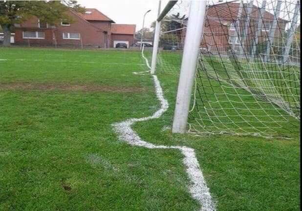 Teamgrassroots_'s tweet photo. All hail another Grassroots Legend 😂😂 https://t.co/IvTrZGu2rP