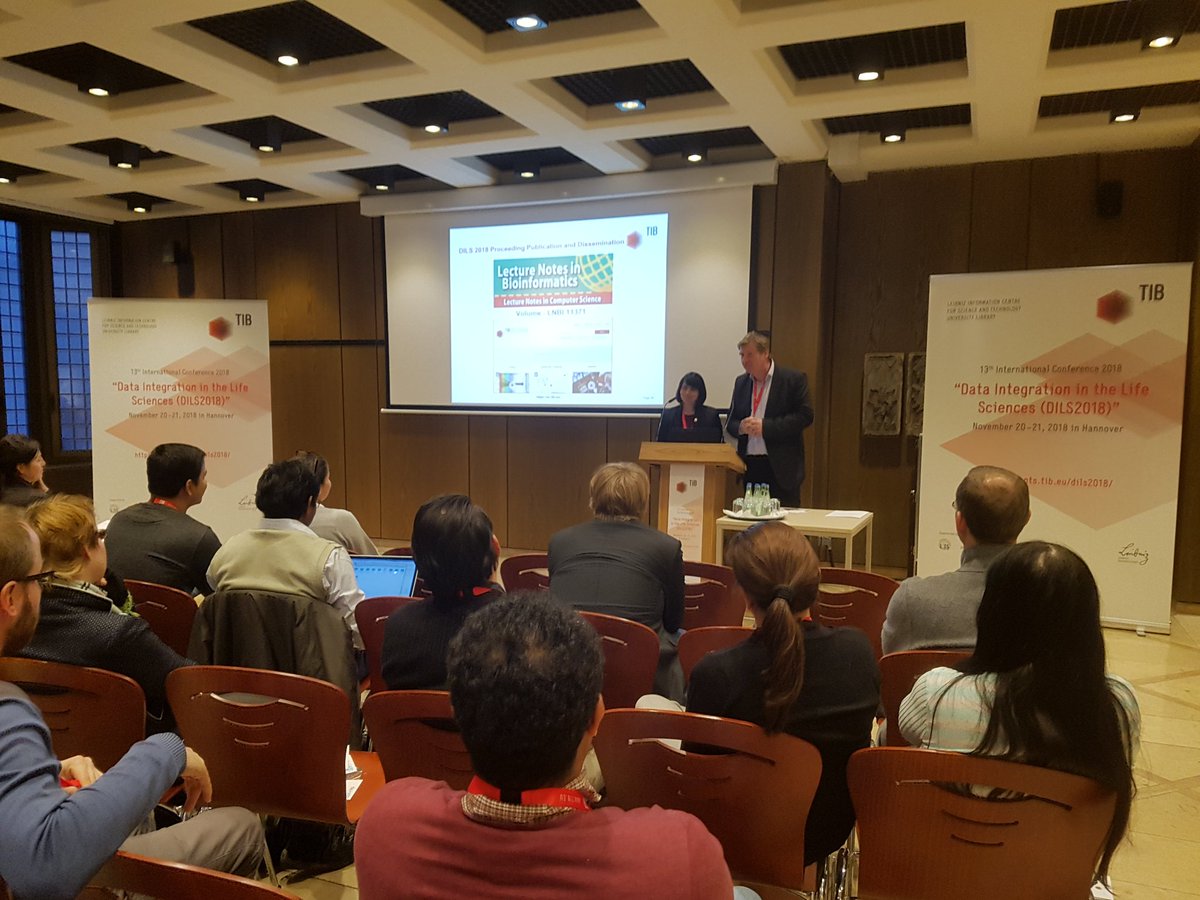 l3s_luh's tweet photo. Our @MEVidalSerodio &amp; @SoerenAuer initiated the closing ceremony of today's highly successful #DILS2018 conference on #data integration in the #LifeSciences! Stay tuned for our post conference tomorrow! https://t.co/wOLu3TuhiC