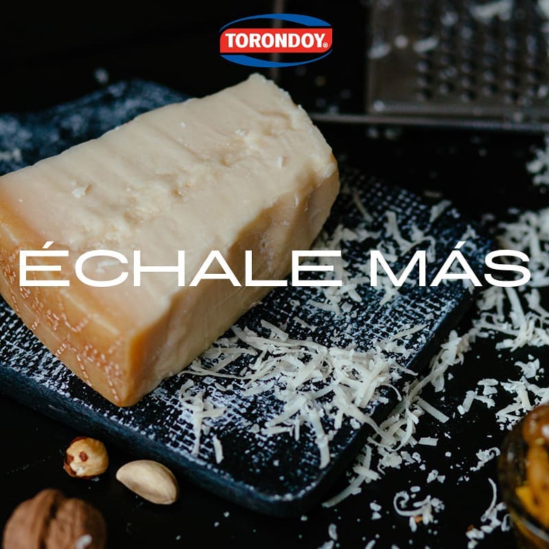 #ÉchaleMás ¿Eres de esos que le echa queso #Parmesano #Torondoy a todo? .

Cuando adereces tu plato la próxima vez, agrega menos condimentos, pues su característica de queso añejo, no necesita demasiada sal. ¡Pruébalo y cuéntanos!

#QuesosTorondoy #Quesos #FelizMiercoles