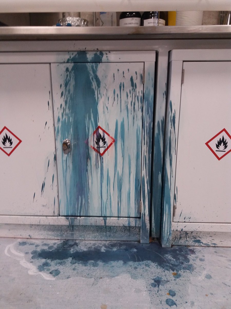 Not sure whether or not this is art, but I can guarantee that, with the lights on, this area is aseptic! #photoantimicrobials #nobanksy