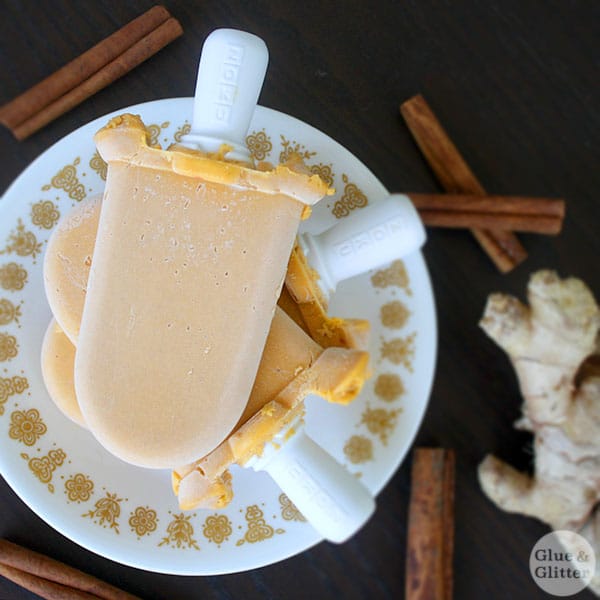 ZokuHQ's tweet photo. These Sweet Potato Pie Pops are like fall meets summer - how can we say no to just one? https://t.co/LLZE9UxEHt
.
Image: @glueandglitter
#Zoku #ZokyPops #QuickPopMaker #Popsicles #SweetPotatoPie #SweetPotatoes #Cinnamon #OrangeJuice #CoconutMilk #Ginger #Nutmeg #VanillaExtract https://t.co/3iZFwMHH55